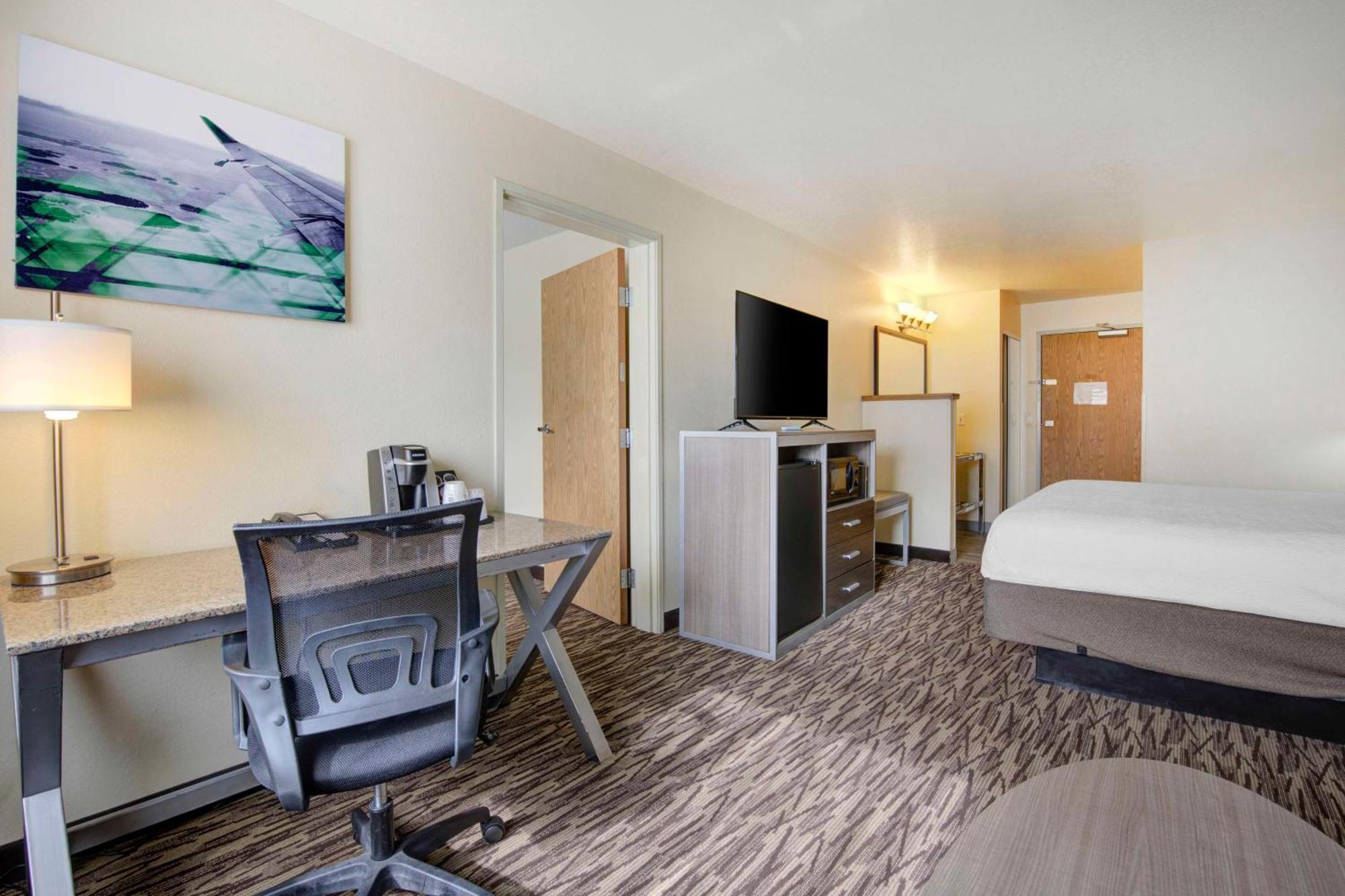 איירוויי הייטס Best Western Plus Peppertree Airport Inn מראה חיצוני תמונה