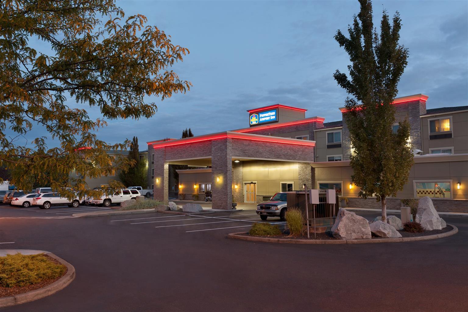 איירוויי הייטס Best Western Plus Peppertree Airport Inn מראה חיצוני תמונה